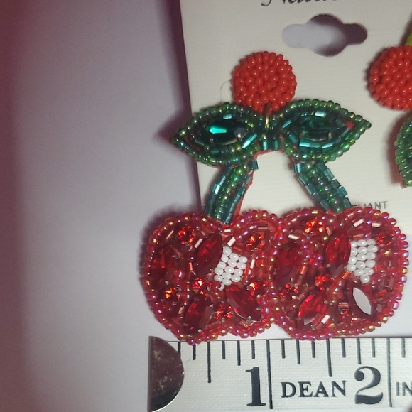 Natasha Couture Red and Green Sparkling Earrings - Picture 6 of 7